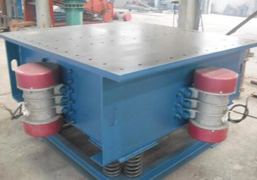 振動(dòng)平臺(tái)中的振動(dòng)電機(jī)如何防止灰塵？